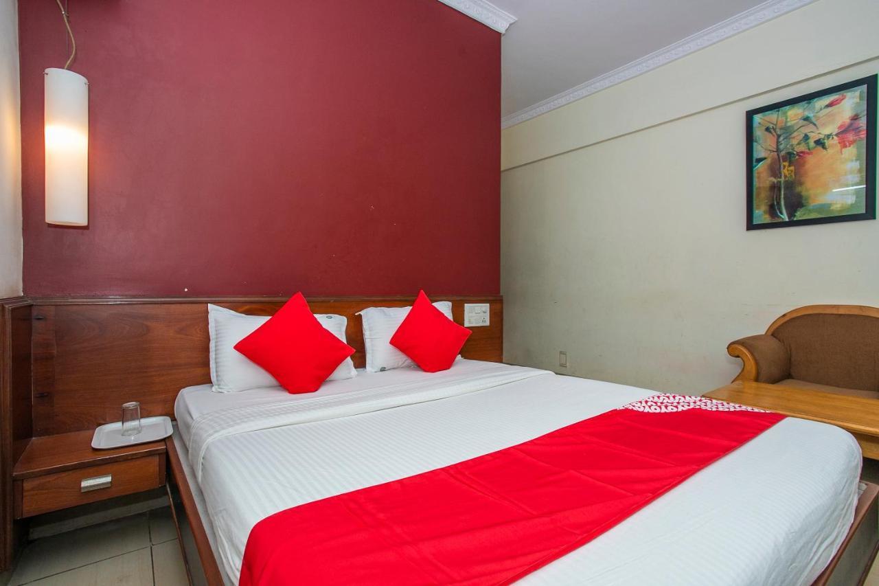 Hotel Oyo 18762 Vaishnavi Residency Bengaluru Zewnętrze zdjęcie