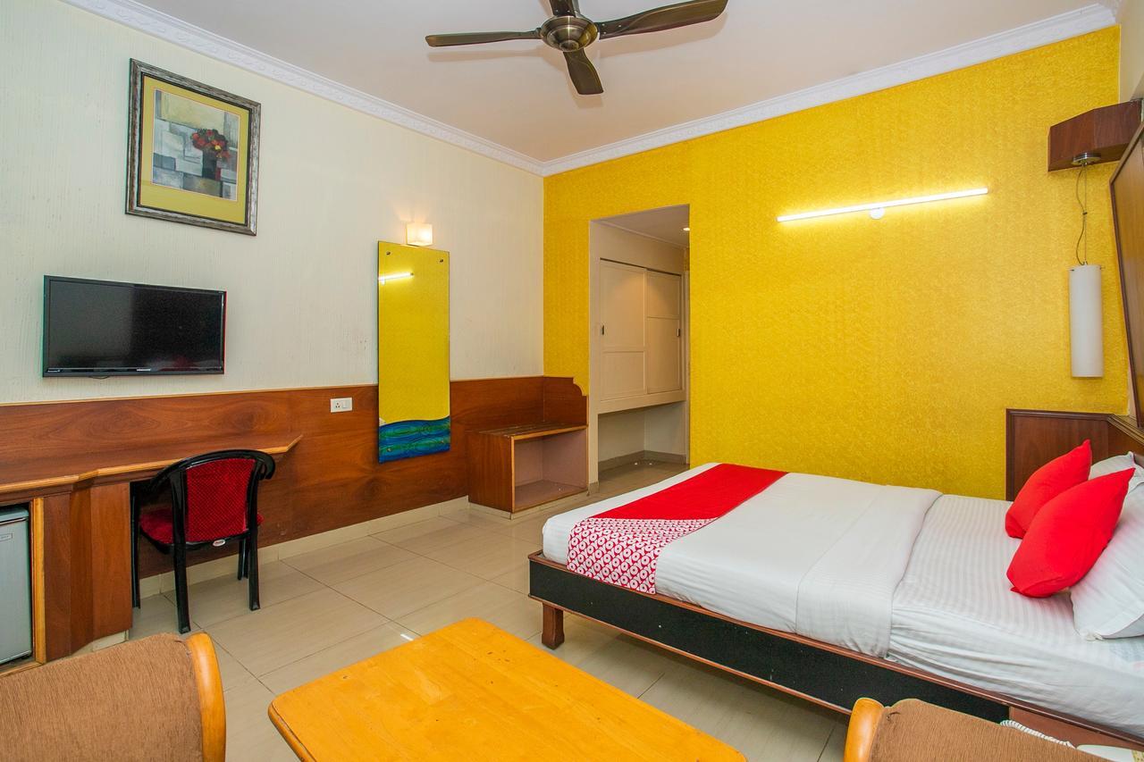 Hotel Oyo 18762 Vaishnavi Residency Bengaluru Zewnętrze zdjęcie
