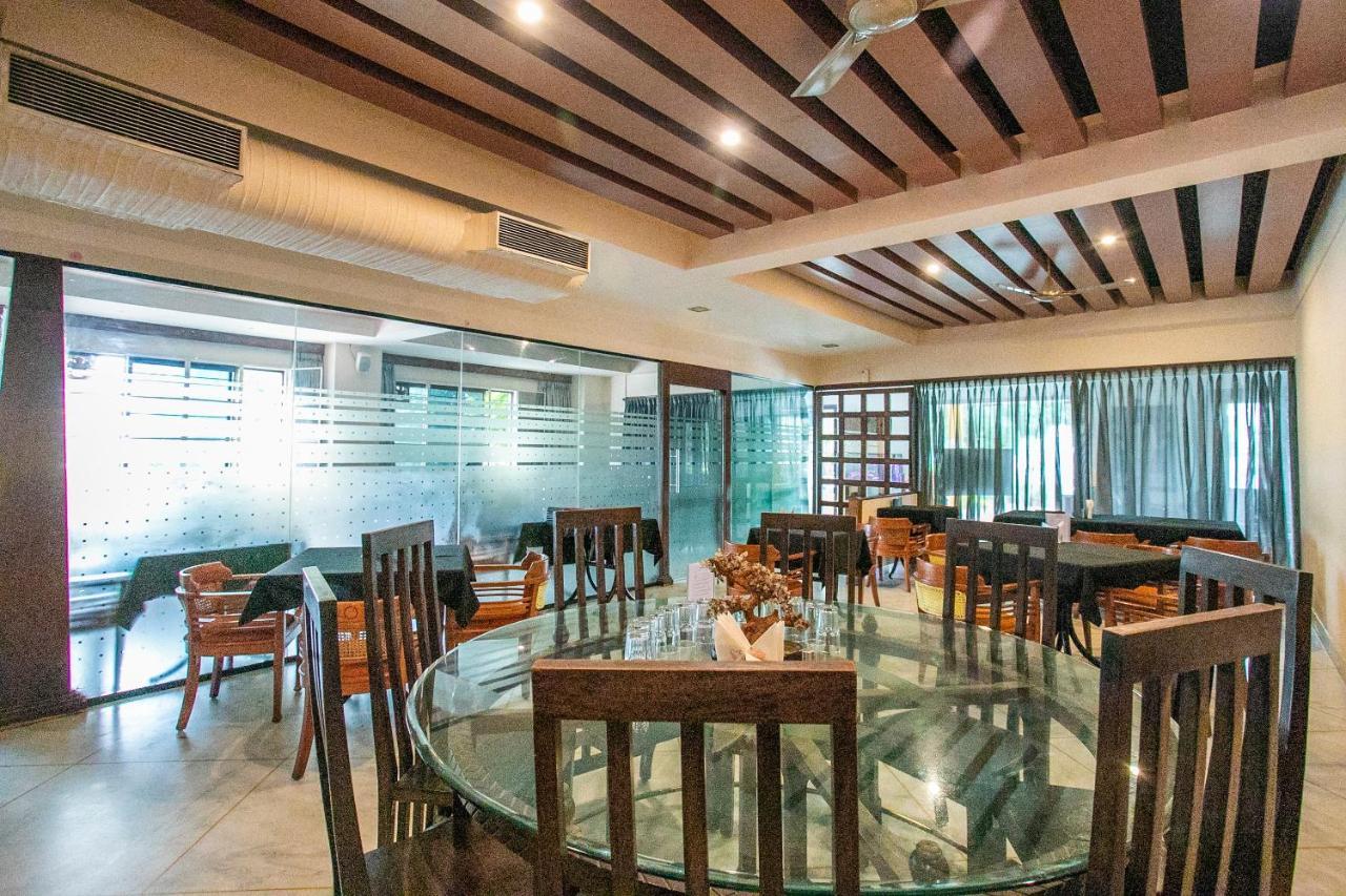 Hotel Oyo 18762 Vaishnavi Residency Bengaluru Zewnętrze zdjęcie