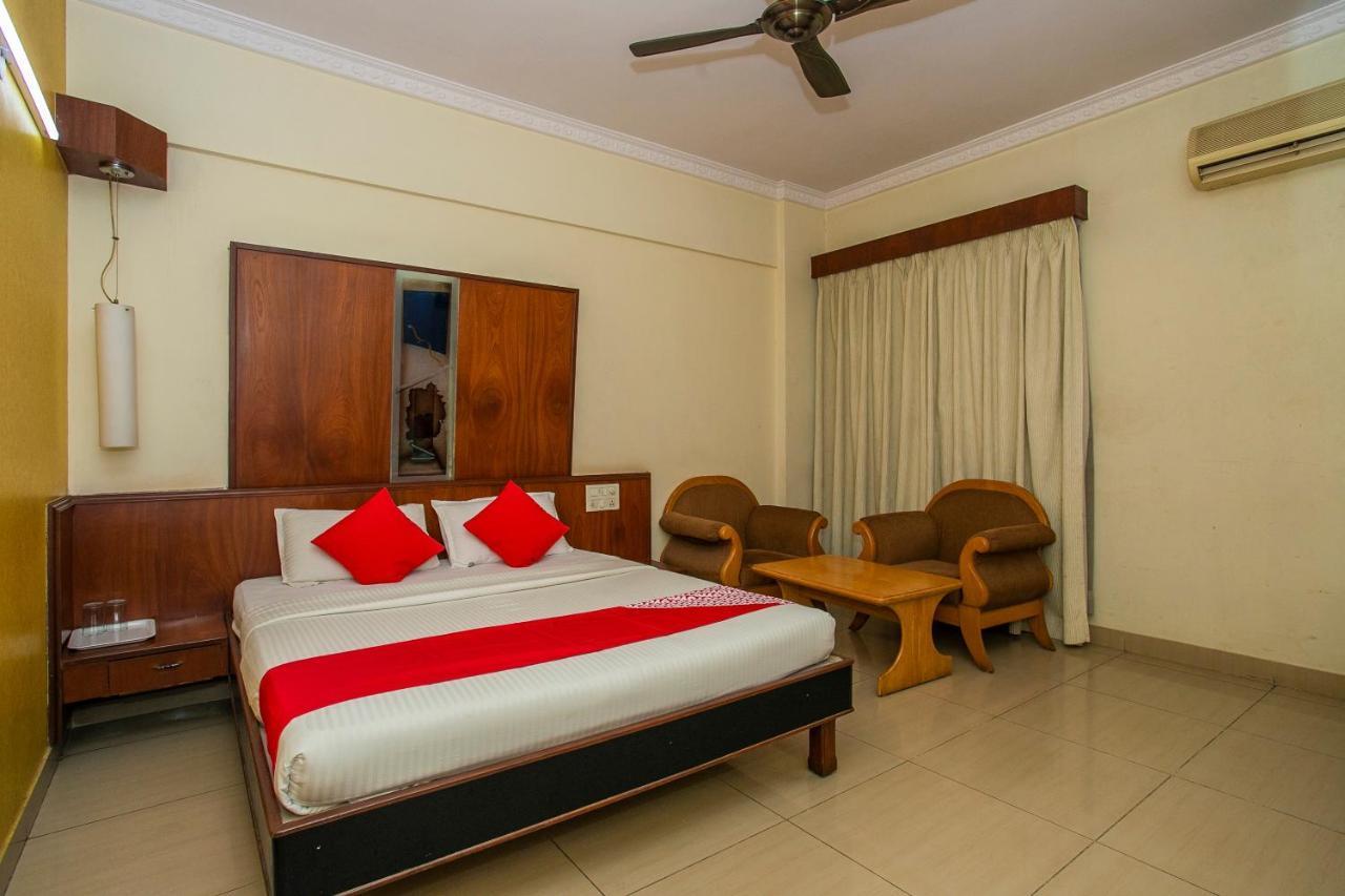 Hotel Oyo 18762 Vaishnavi Residency Bengaluru Zewnętrze zdjęcie