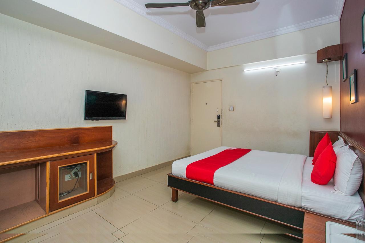 Hotel Oyo 18762 Vaishnavi Residency Bengaluru Zewnętrze zdjęcie