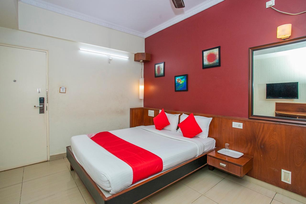 Hotel Oyo 18762 Vaishnavi Residency Bengaluru Zewnętrze zdjęcie